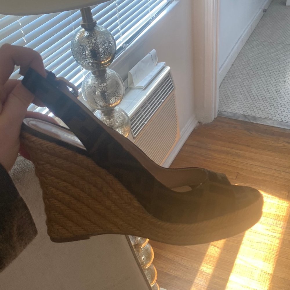 Fendi Heels - Picture 3 of 6